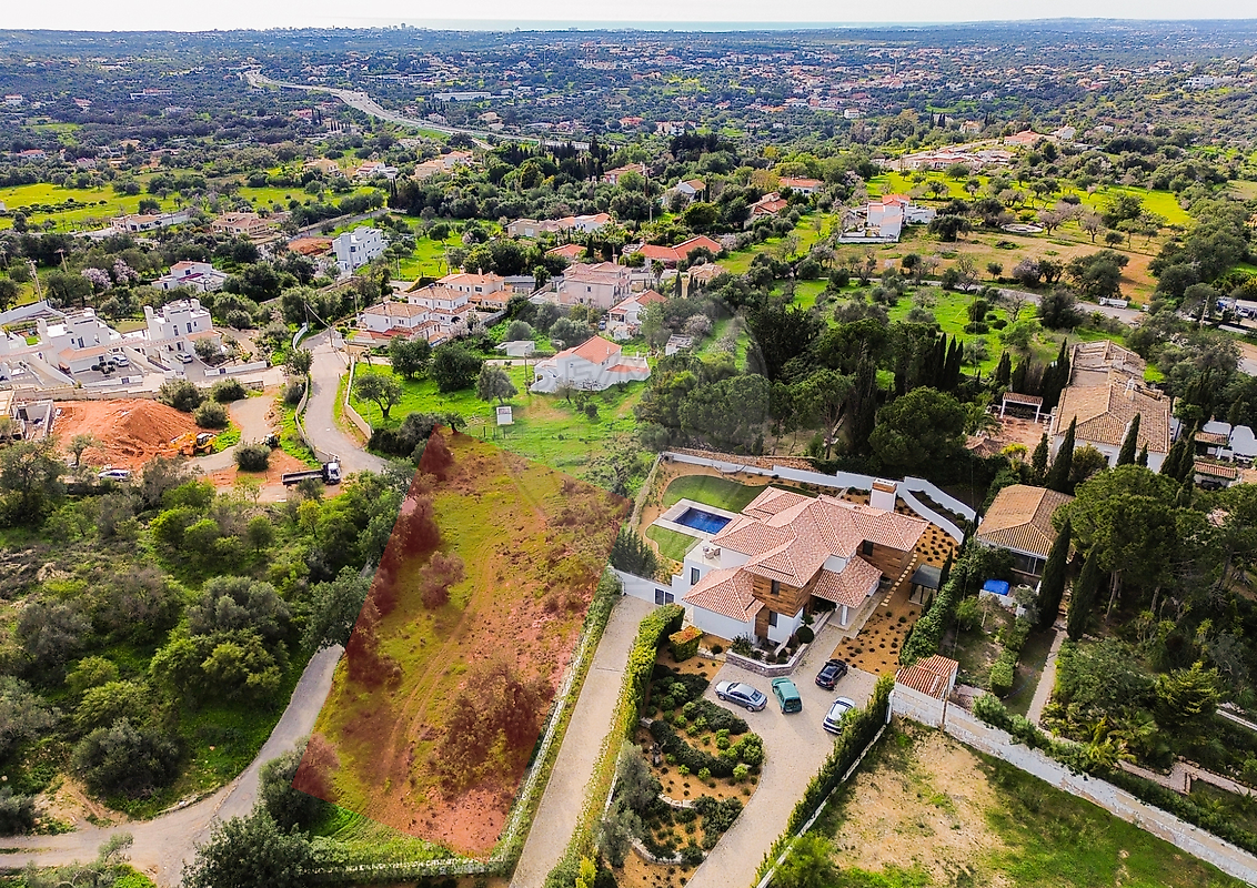 Land for sale in Loulé, Portugal — €750,000