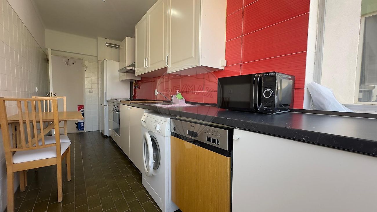 listing 121021403-16 picture-0