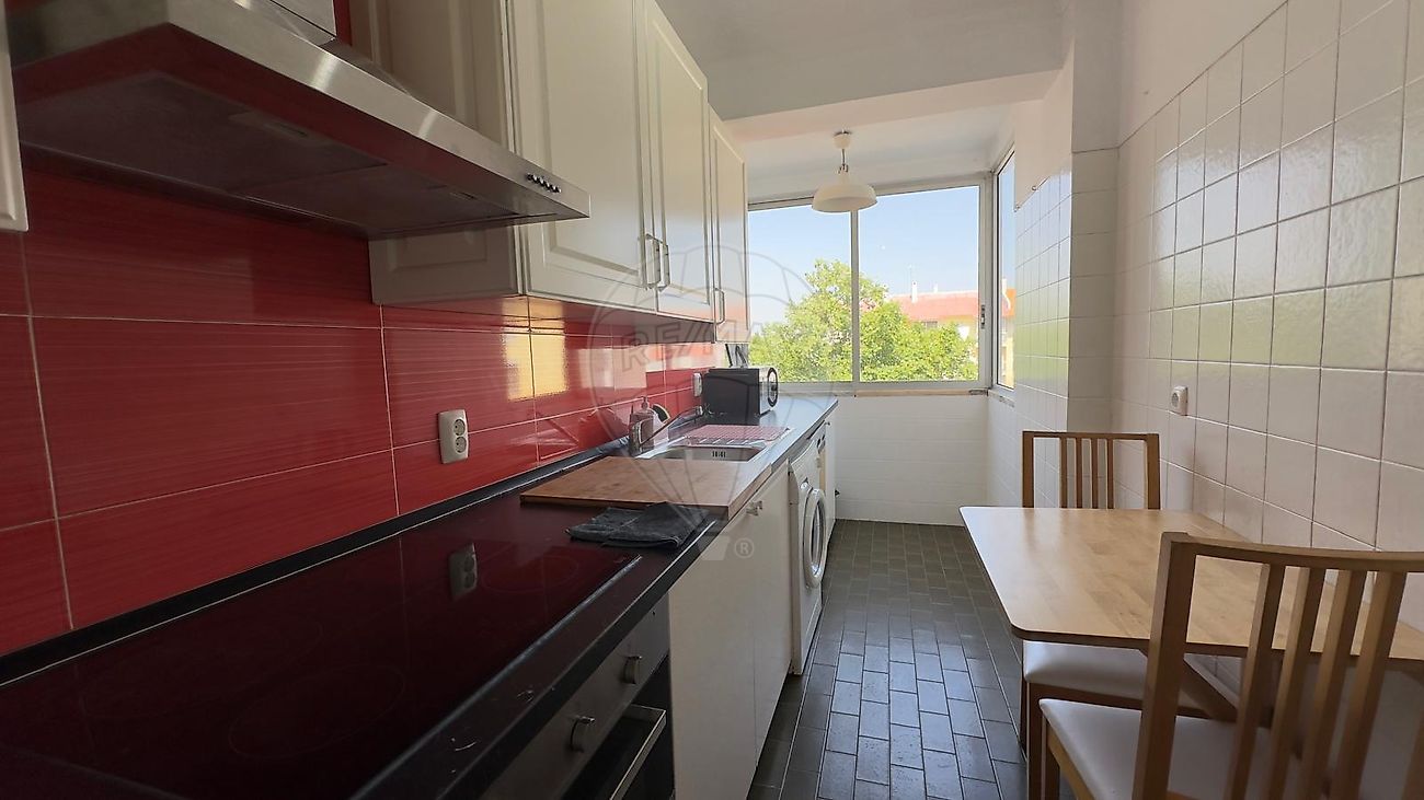 listing 121021403-16 picture-0