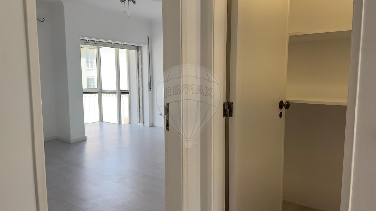 listing 121021403-16 picture-0
