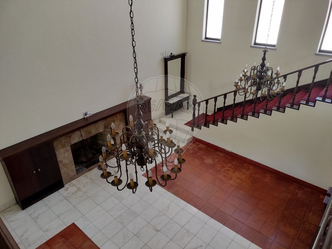 listing 121021454-29 picture-0