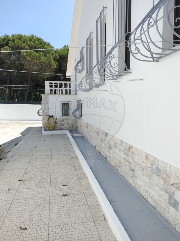 listing 121021454-29 picture-0