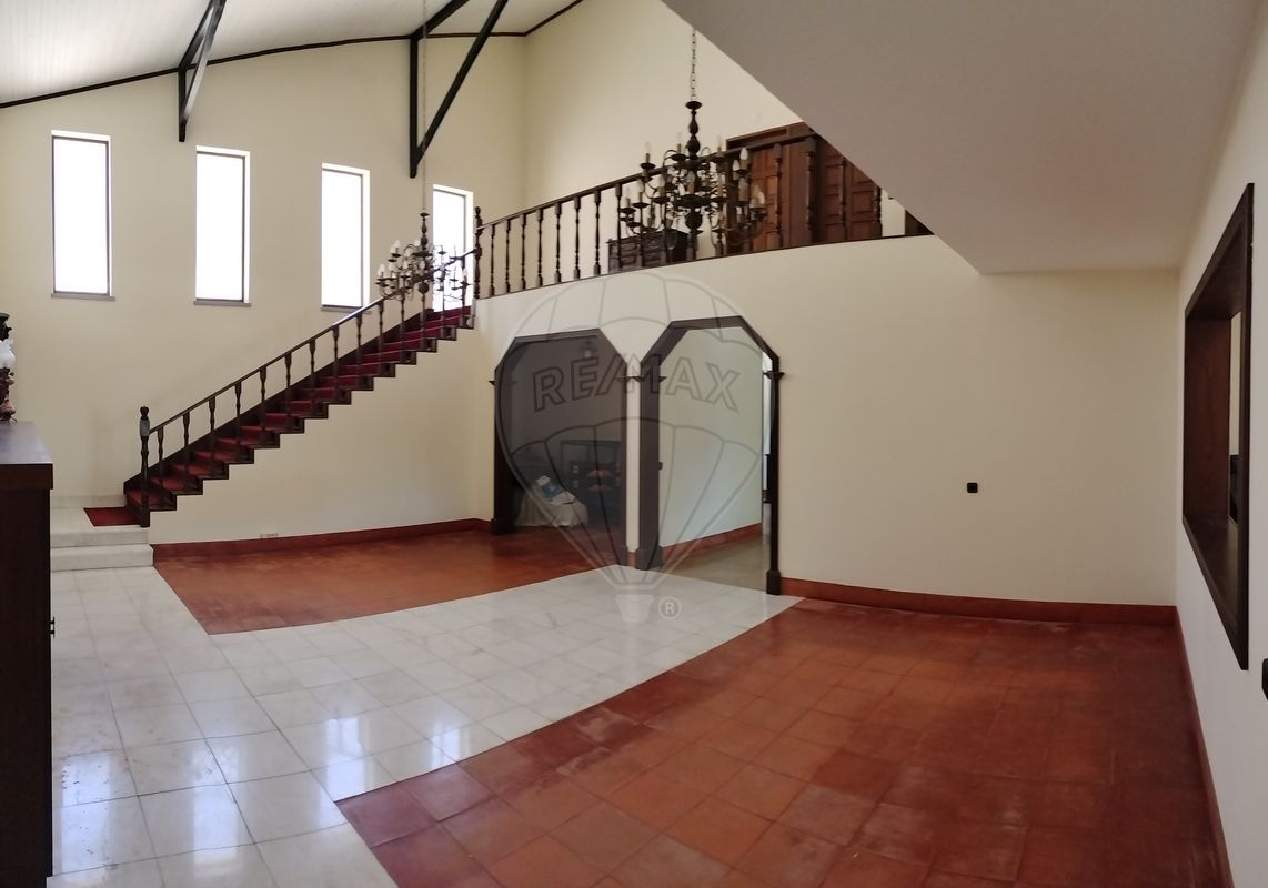 listing 121021454-29 picture-0