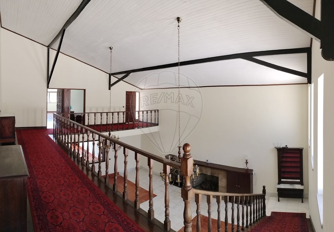 listing 121021454-29 picture-0