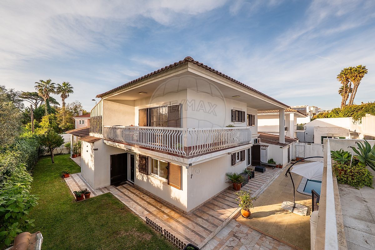 Moradia T5 à venda em Cascais