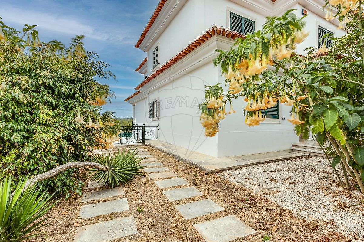 Moradia T4 à venda em Cascais