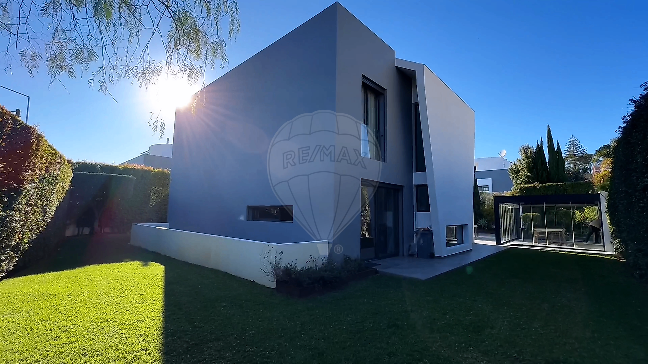 Moradia T5 à venda em Cascais