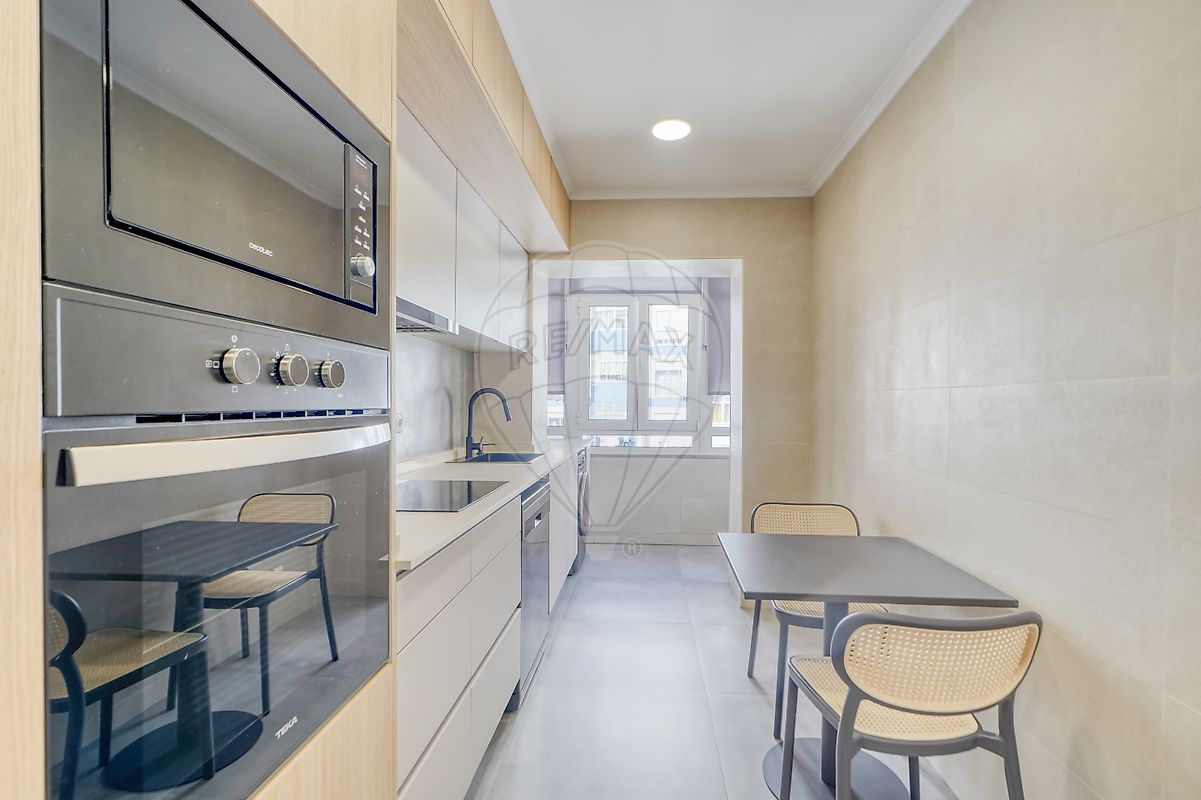 Apartamento T2 à venda em Sintra