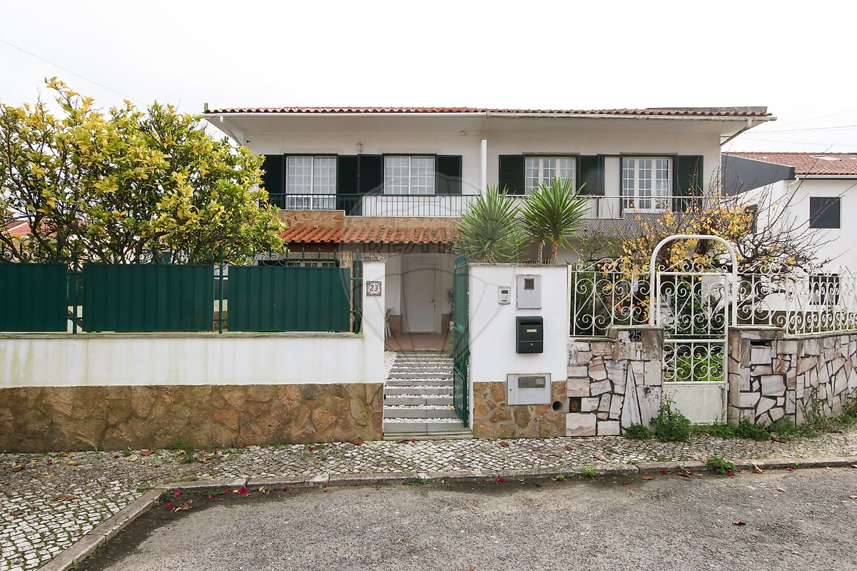 Moradia T4 à venda em Sintra