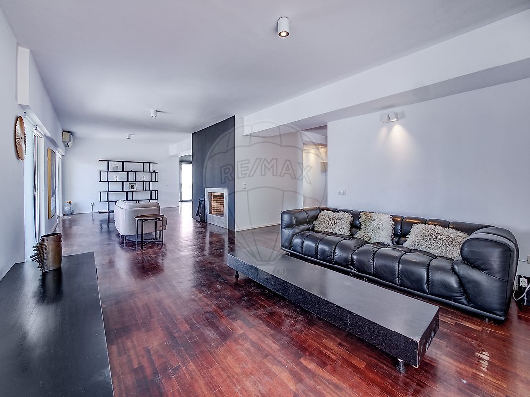 Apartamento T5 à venda em Cascais