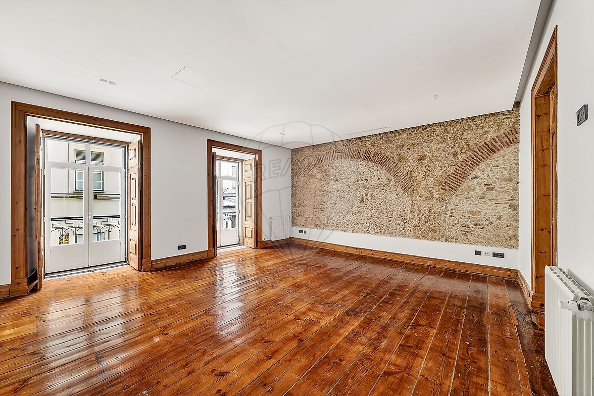 Apartamento T5 à venda em Lisboa