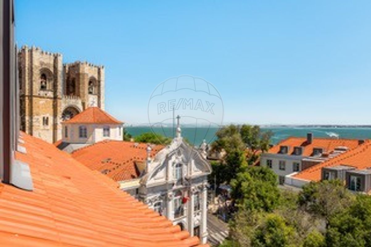 Apartamento T3 para arrendar em Lisboa