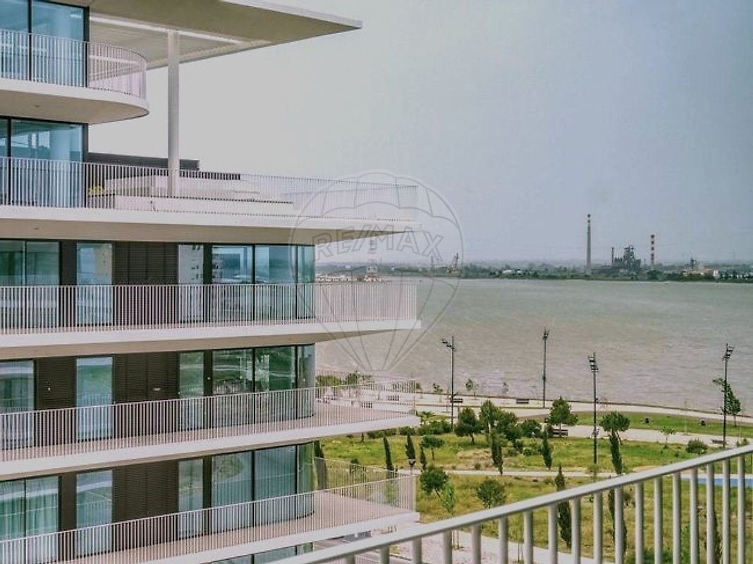 Apartamento T2 à venda em Barreiro