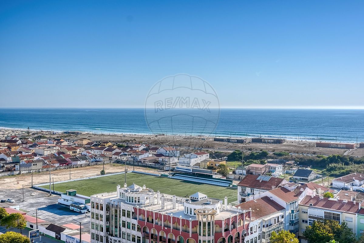 Apartamento T2 à venda em Almada
