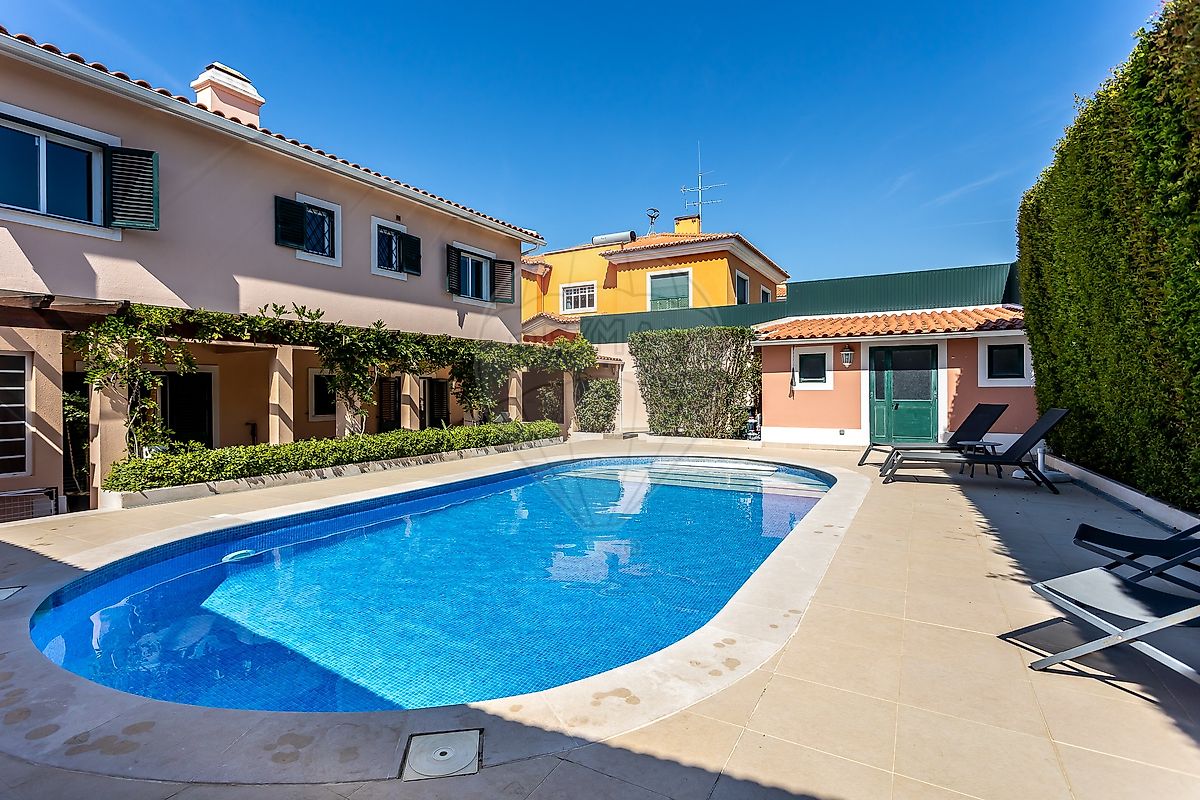 Apartamento T6 à venda em Cascais