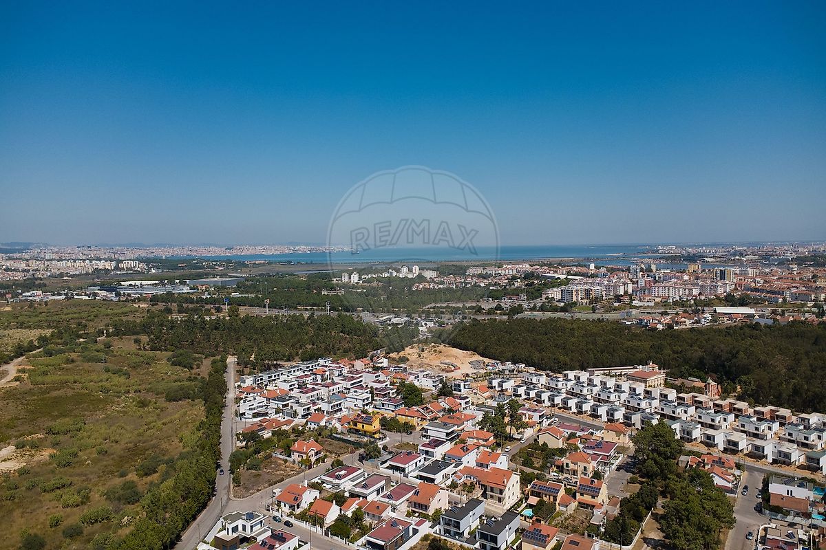 Apartamento T2 à venda em Seixal