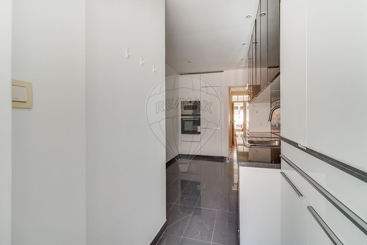 Apartamento T3 à venda em Santo António, Lisboa — foto 13