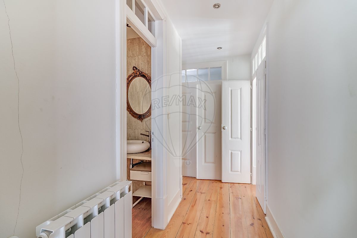 Apartamento T3 à venda em Santo António, Lisboa — foto 6