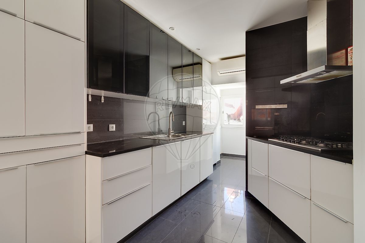 Apartamento T3 à venda em Santo António, Lisboa — foto 11