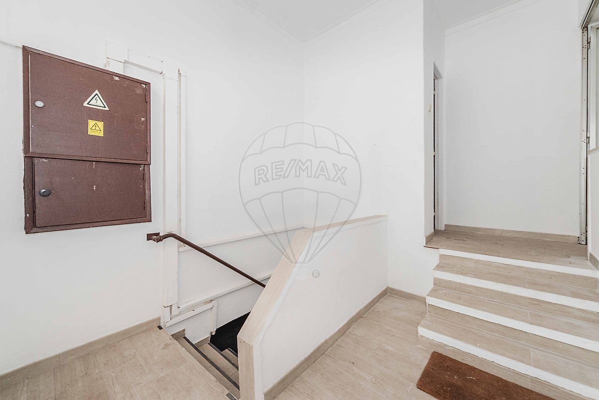 listing 121031127-158 picture-0