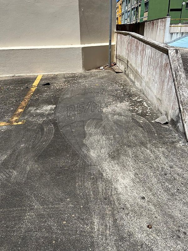 Garagem  à venda em Sintra