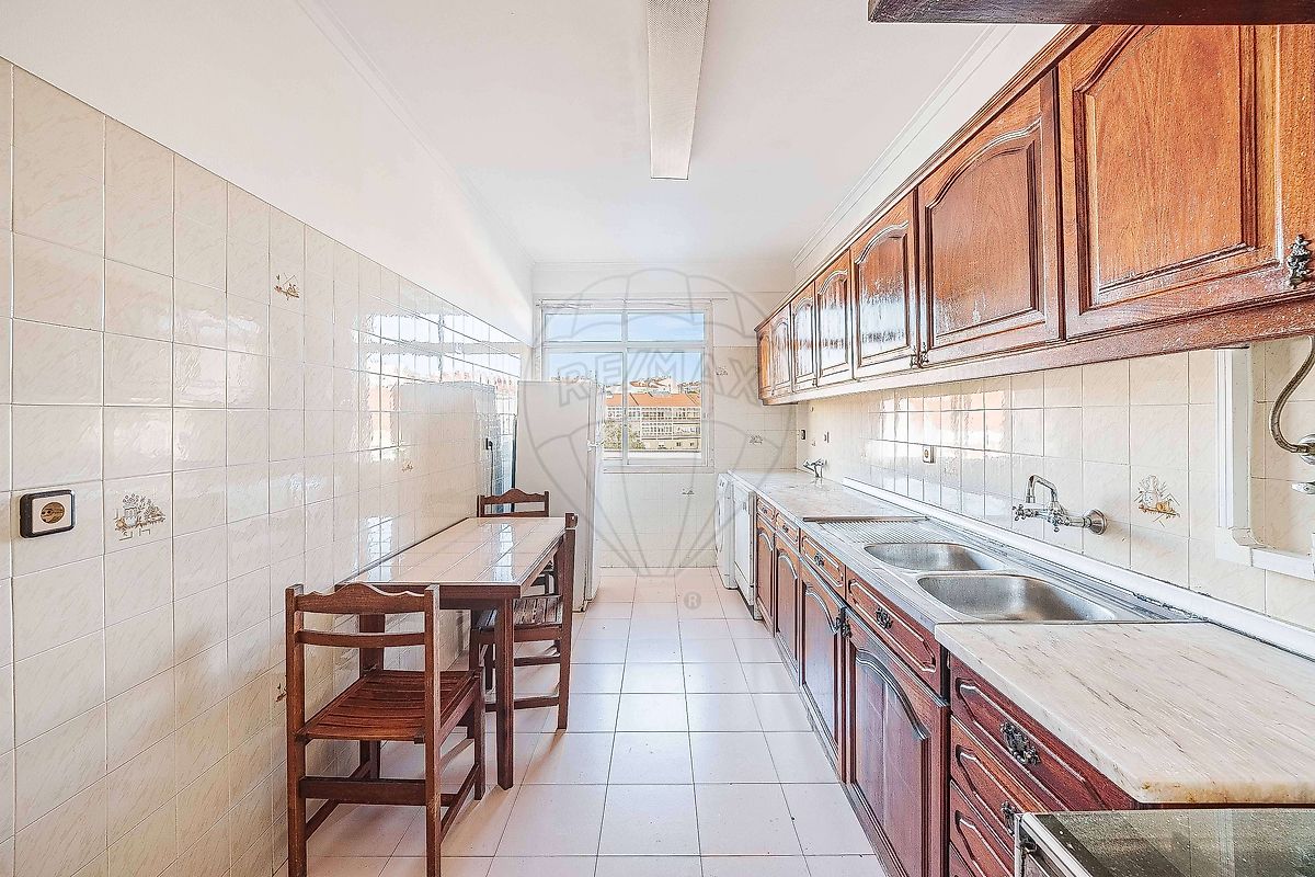 Apartamento T2 à venda em Sintra