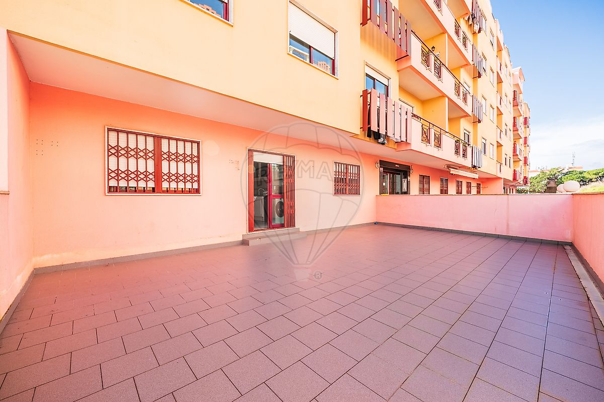 Apartamento T1 à venda em Sintra