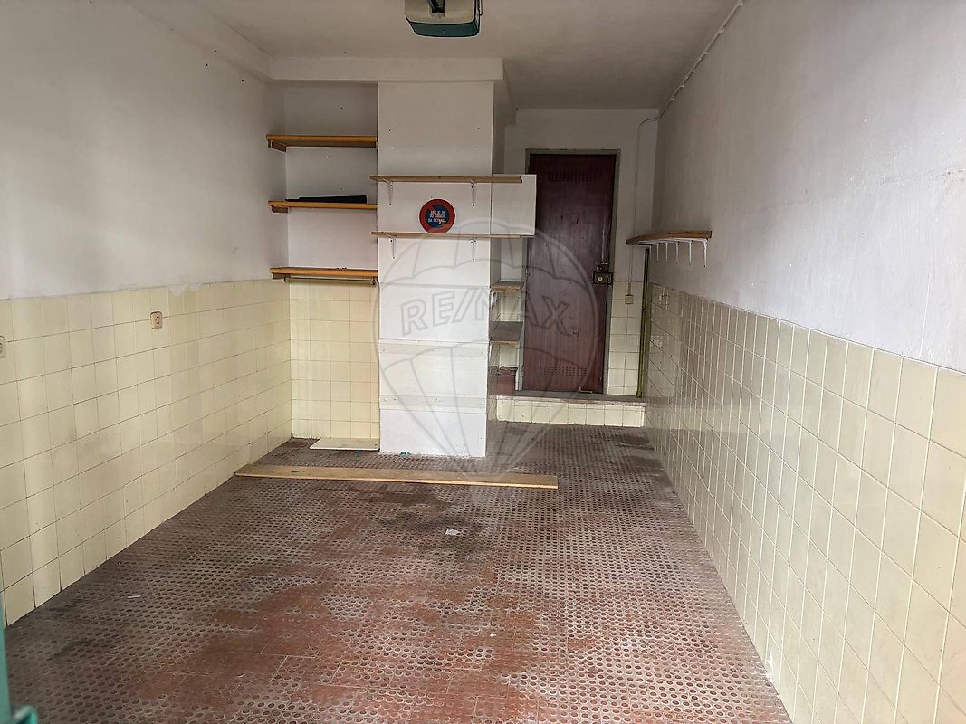 Garagem - Cacém e São Marcos, Sintra, Lisboa