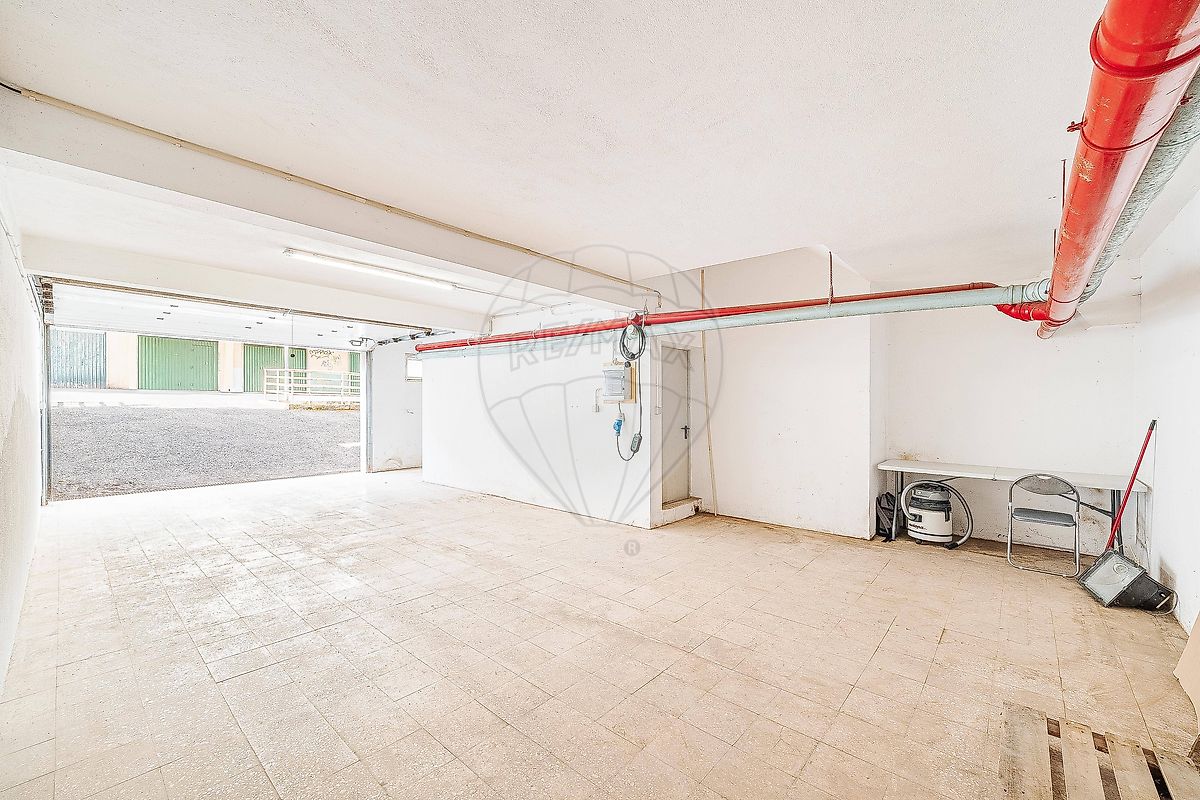 Garagem - Agualva e Mira-Sintra, Sintra, Lisboa