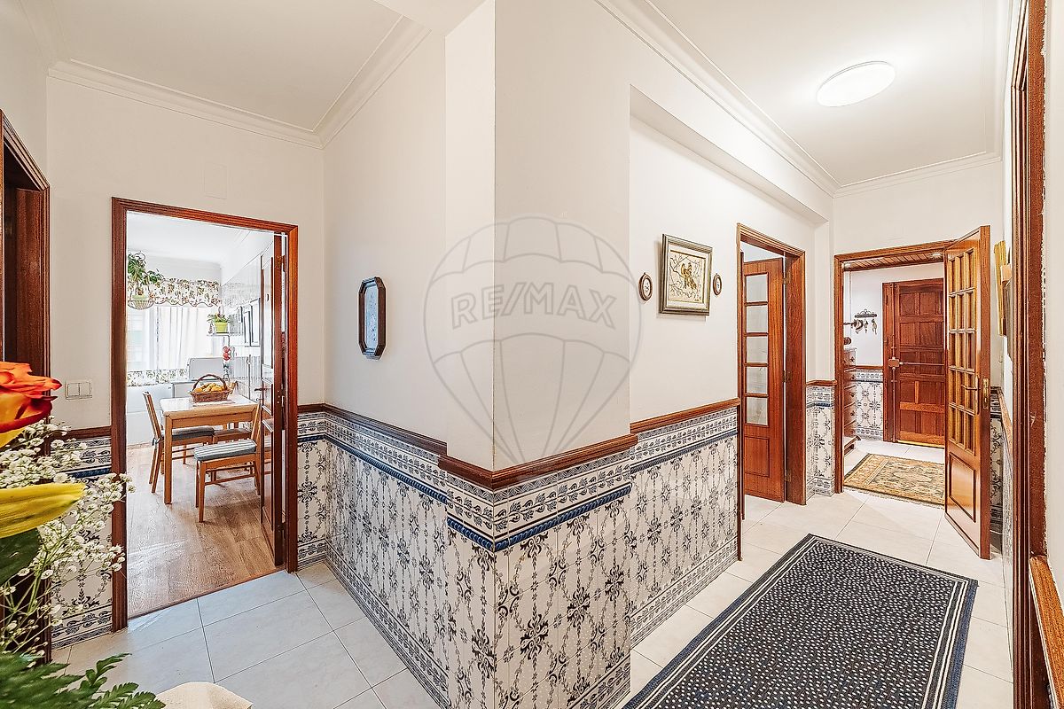 Apartamento T3 à venda em Sintra