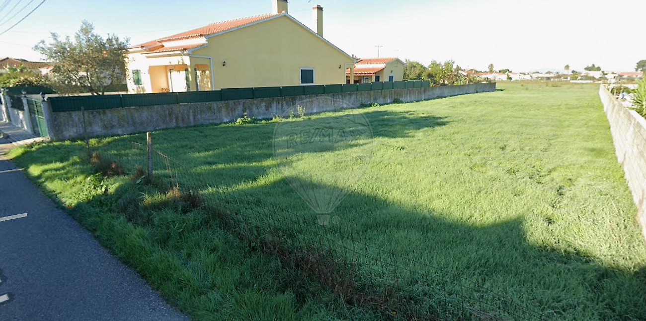 Terreno à venda em Salvaterra de Magos