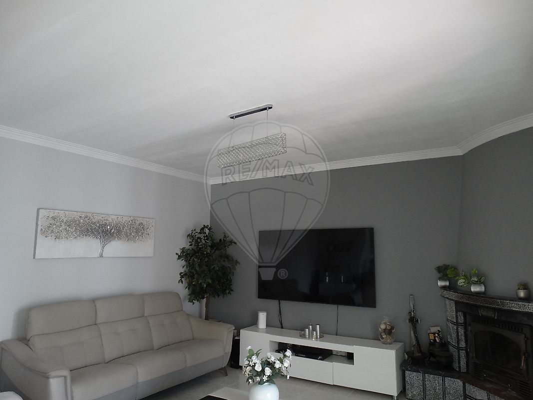 Apartamento T3 à venda em Sintra