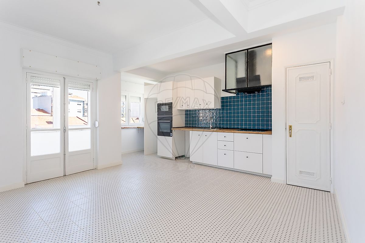 Apartamento T2 à venda em Sintra