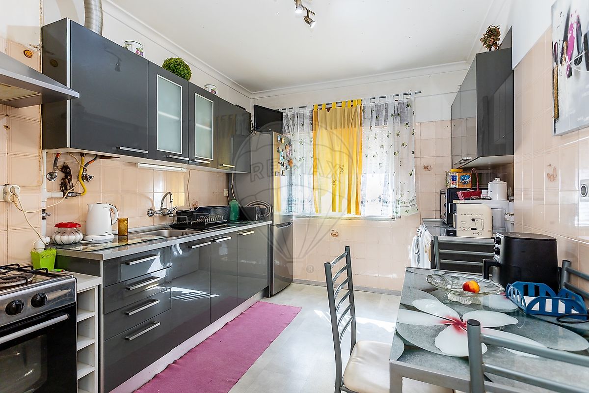 Apartamento T2 à venda em Agualva e Mira-Sintra, Sintra — foto 8