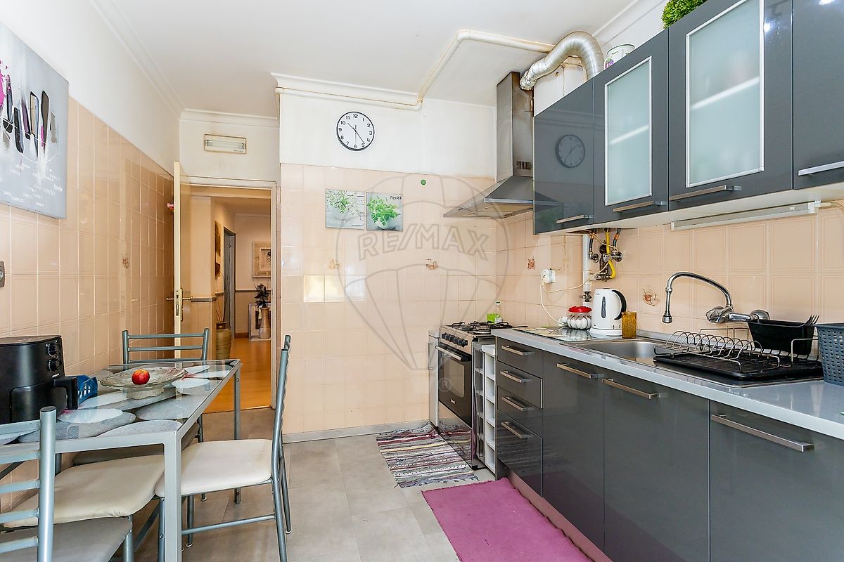 Apartamento T2 à venda em Agualva e Mira-Sintra, Sintra — foto 9