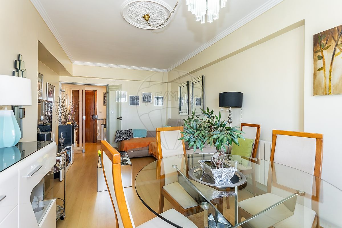 Apartamento T2 à venda em Sintra