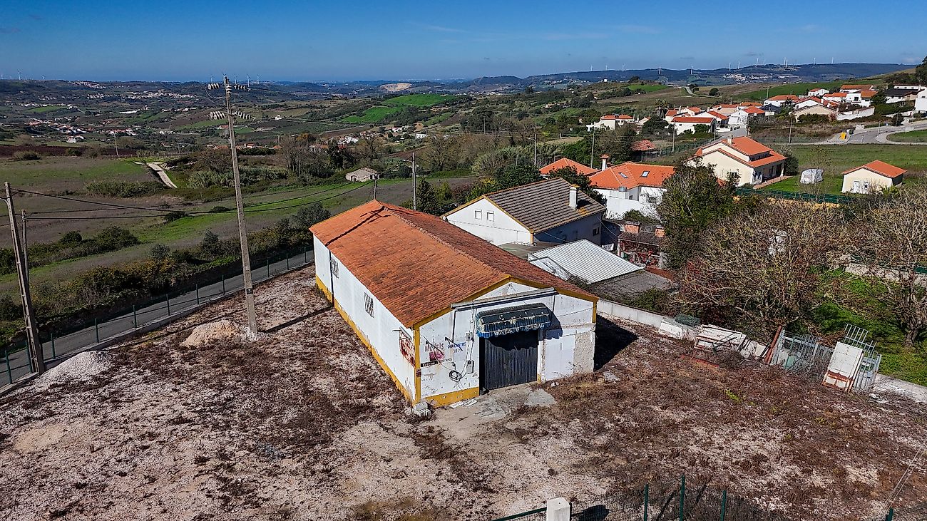 Armazém - Sobral de Monte Agraço