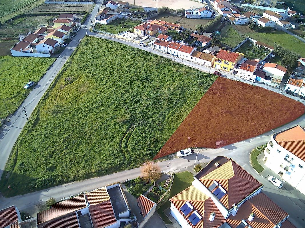 Land for sale in Peniche, Portugal — €350,000