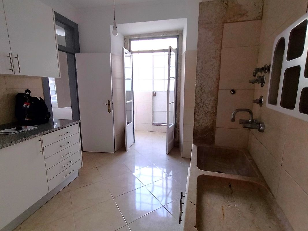 Apartamento T4 à venda em Lisboa