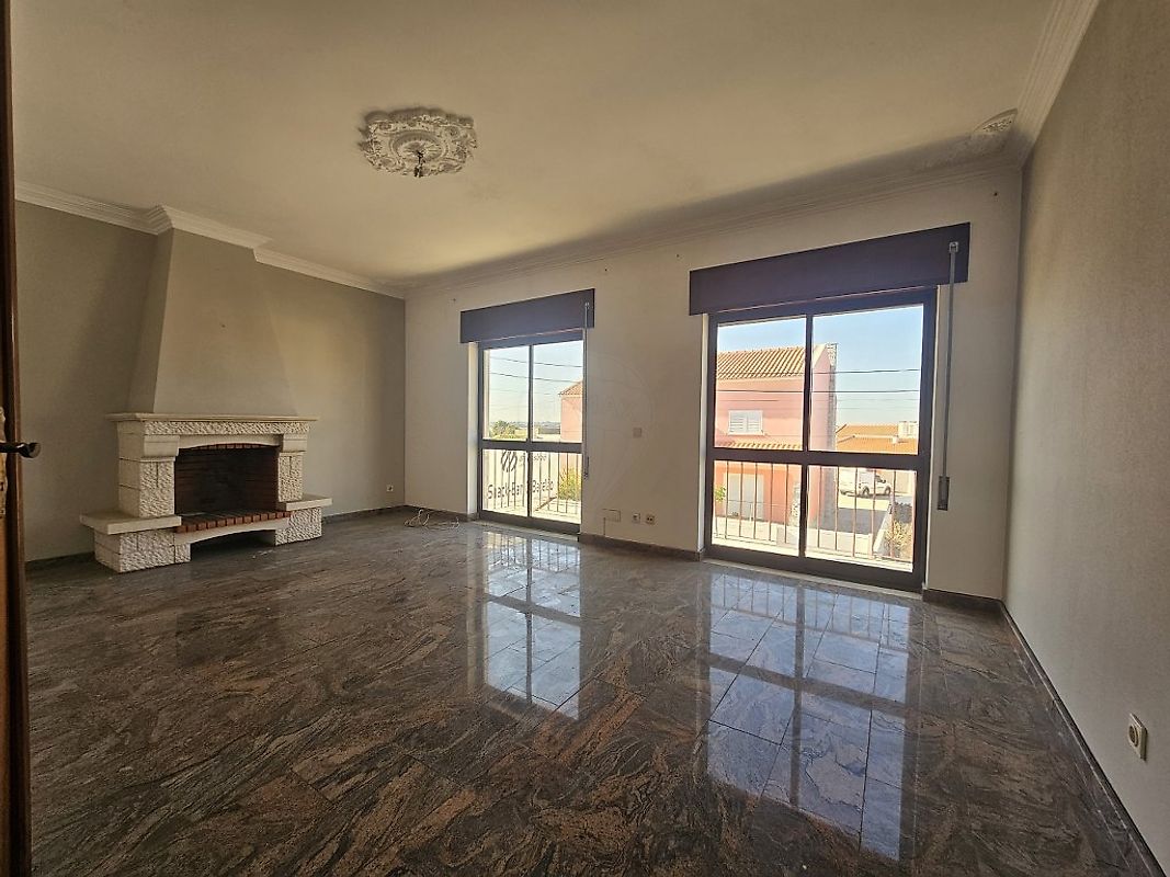 Apartamento T4 para venda