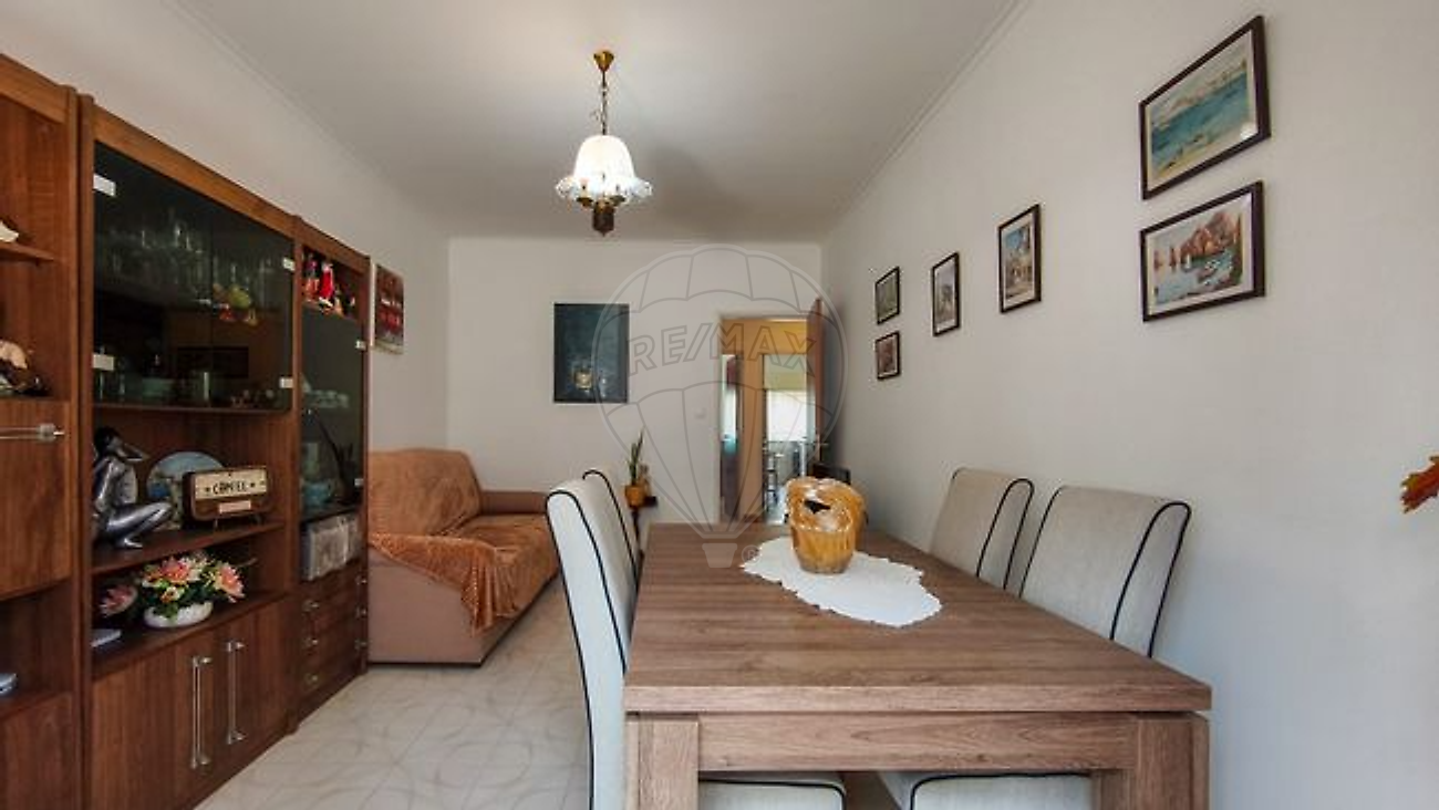 Apartamento T2 à venda em Odivelas
