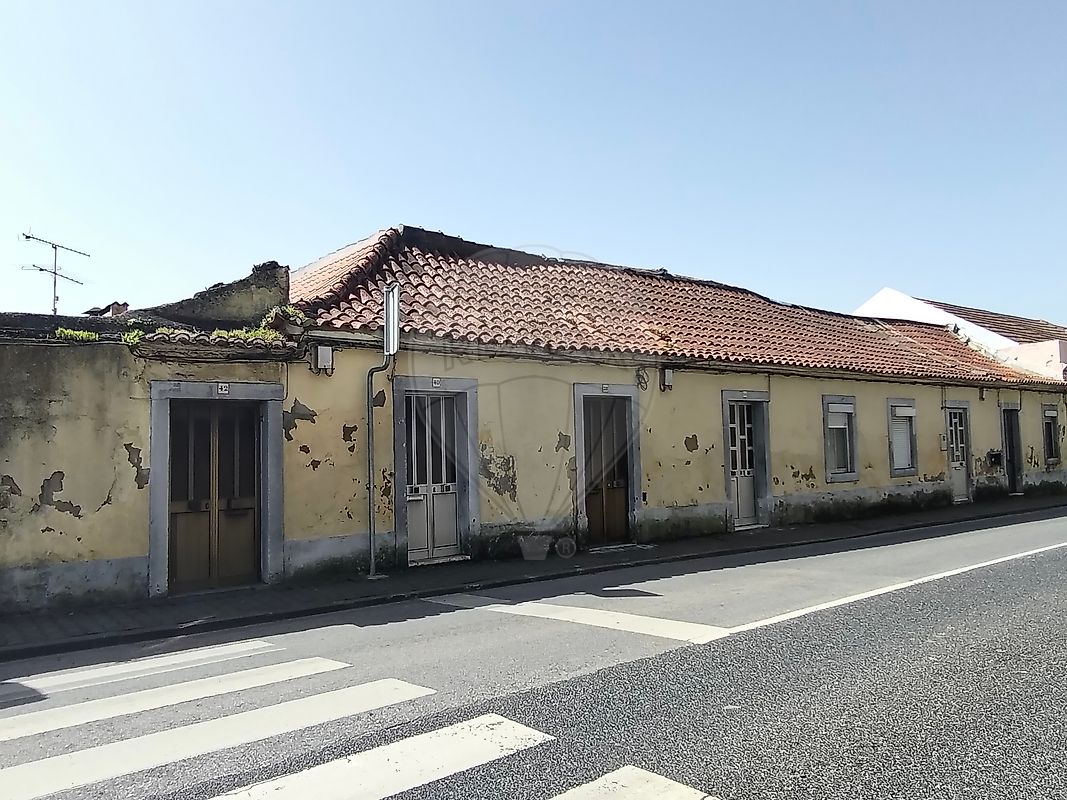 Prédio - Santo Antão e São Julião do Tojal, Loures, Lisboa