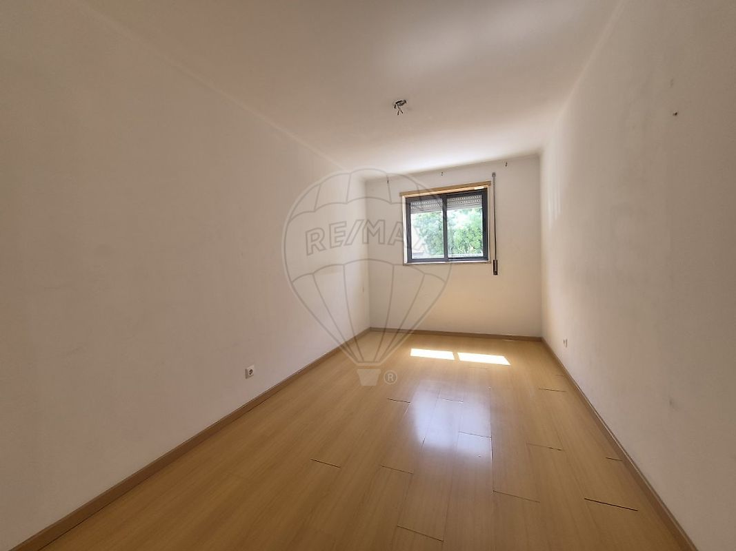 Apartamento T2 à venda em Santa Clara, Lisboa — foto 15
