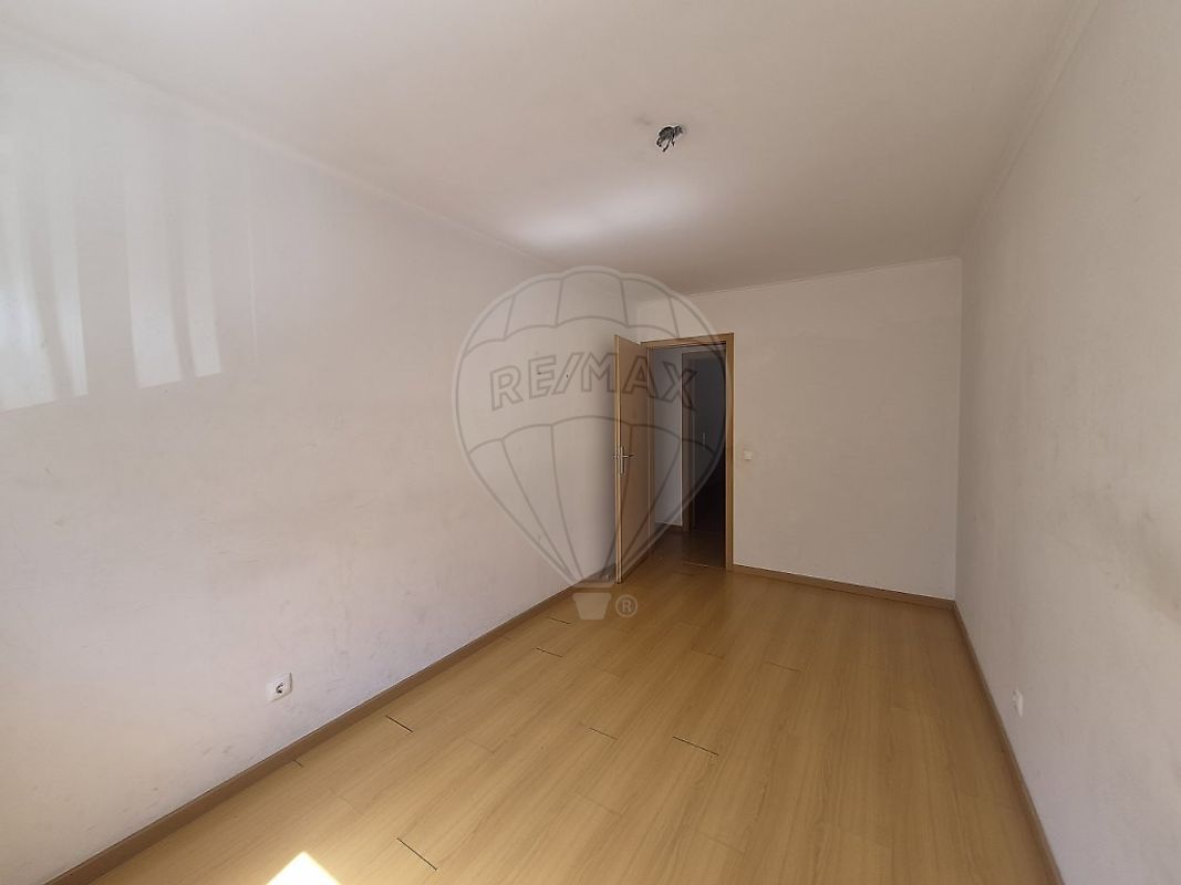 Apartamento T2 à venda em Santa Clara, Lisboa — foto 14