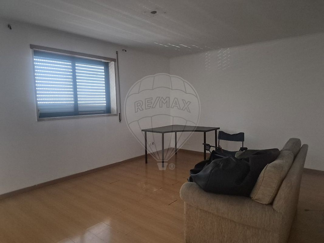 Apartamento T2 à venda em Santa Clara, Lisboa — foto 10