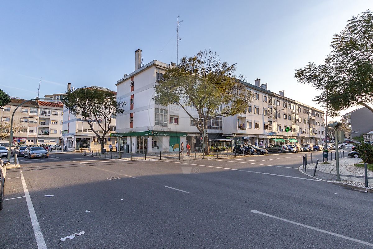 Apartamento T3 à venda em Odivelas