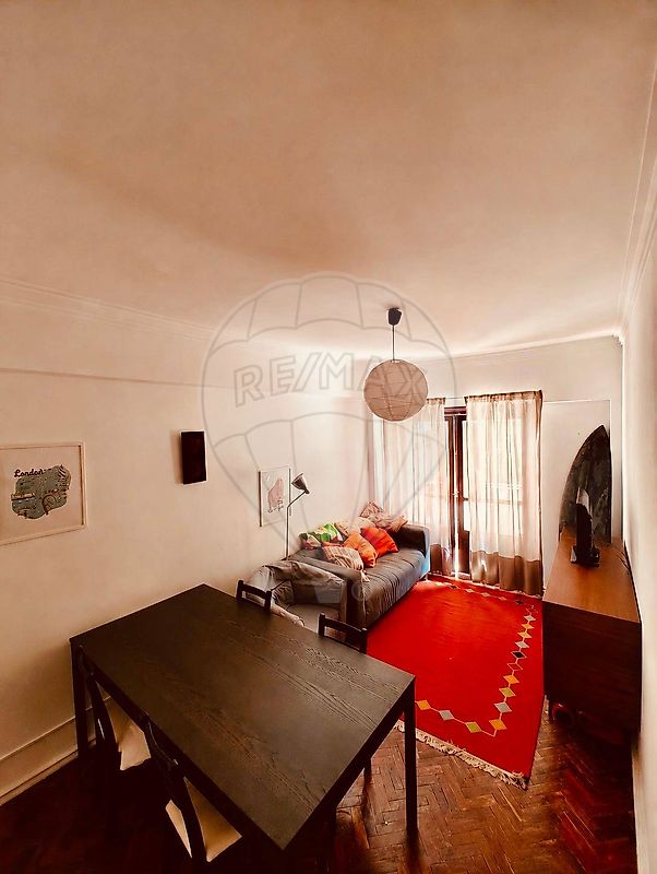 Apartamento T2 à venda em Odivelas