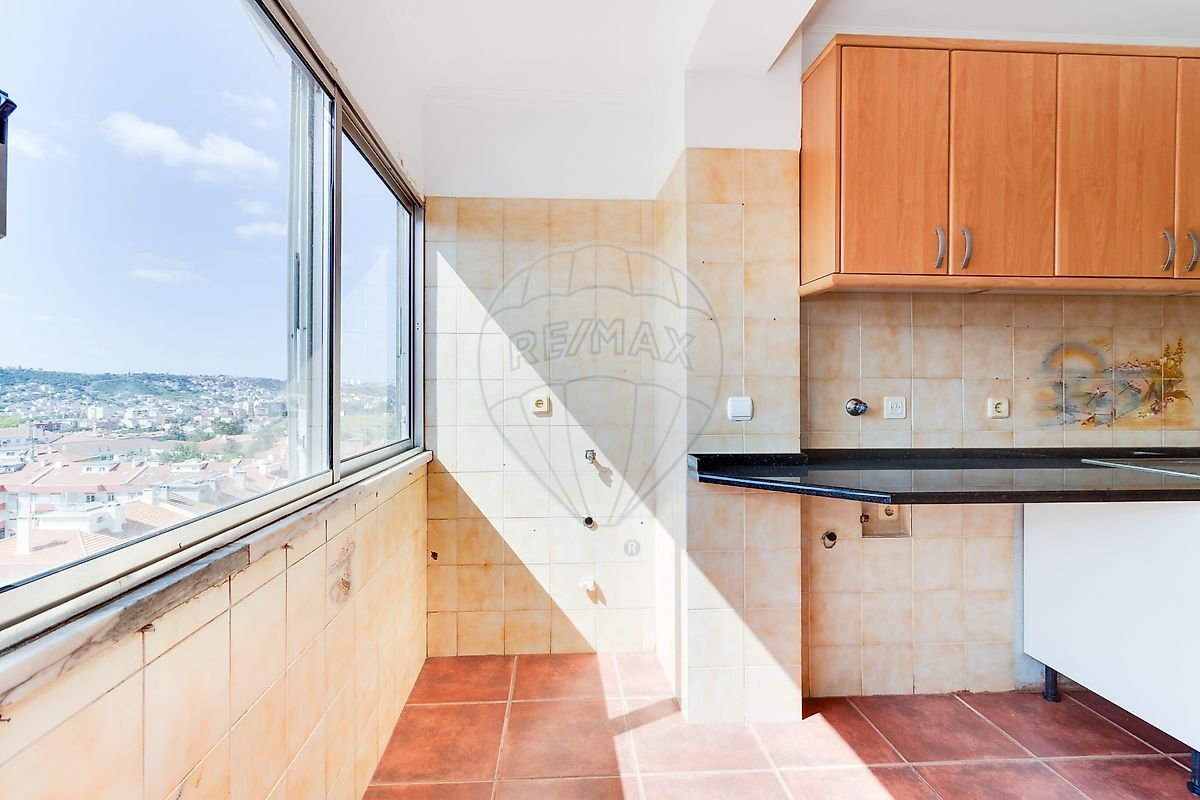 Apartamento T2 - Odivelas