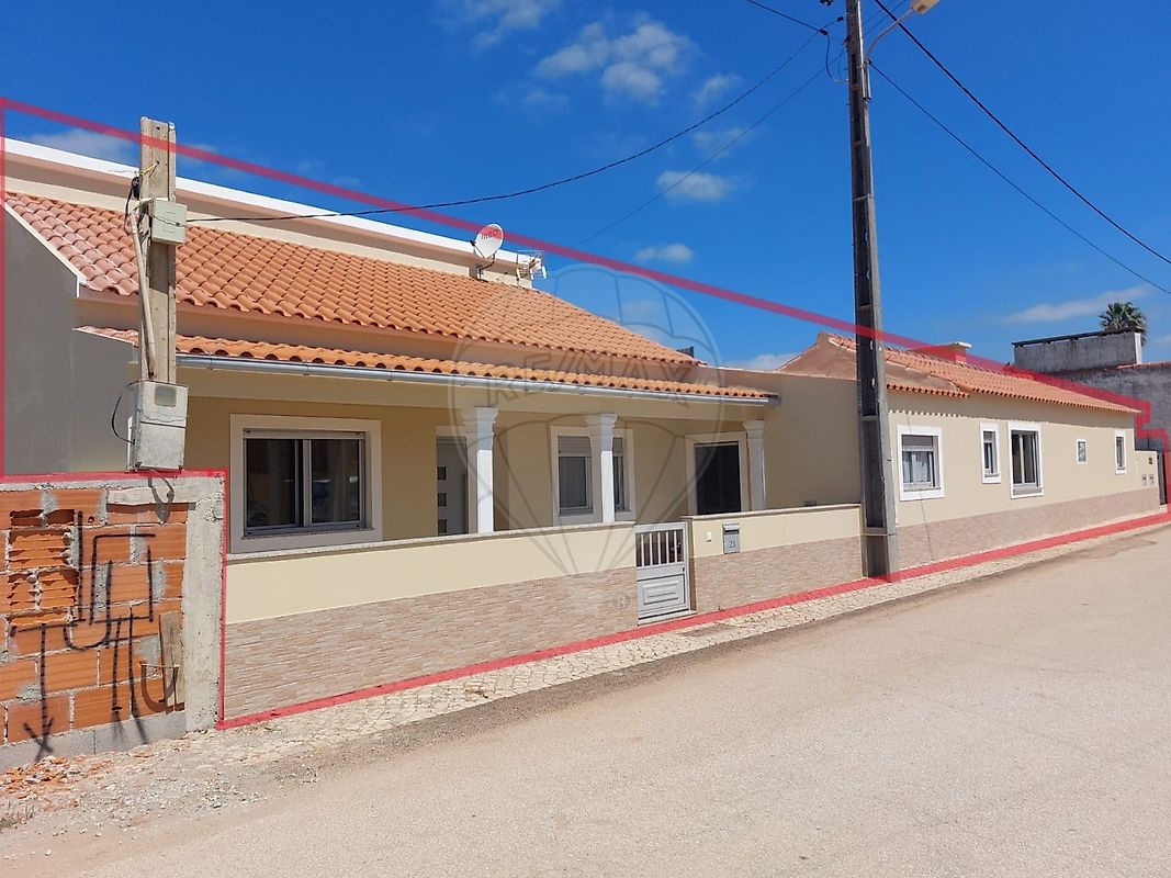 Apartamento T3 à venda em Cadaval