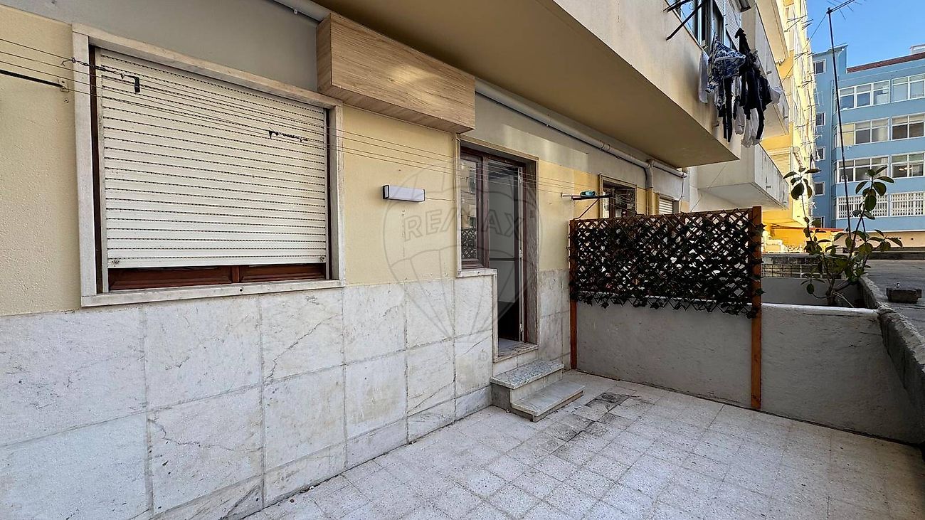 Apartamento T2 - Campo de Ourique · Lisboa